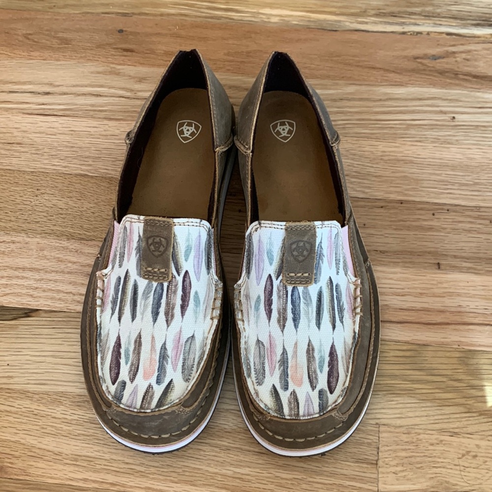Artist Women’s Cruisers